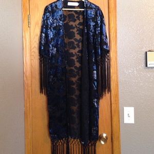 Fringed shrug