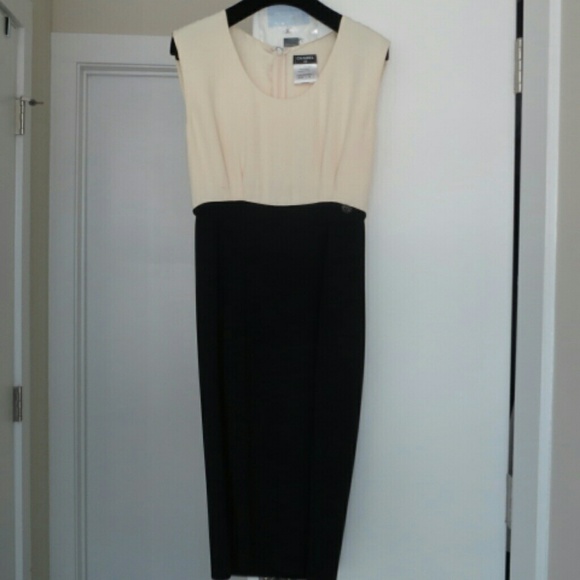 Chanel dress+cardigan set. Fit xs - Picture 4 of 16