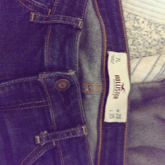 Hollister jeans