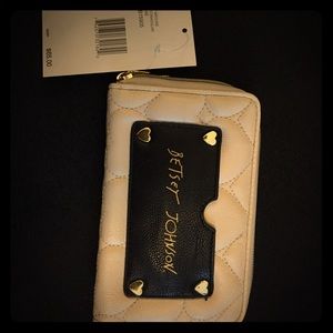 Got as a gift, never used!