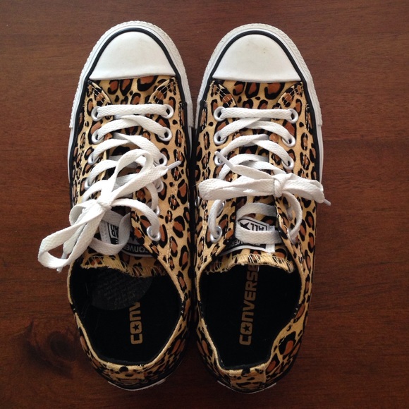 All star Cheetah Print Converse