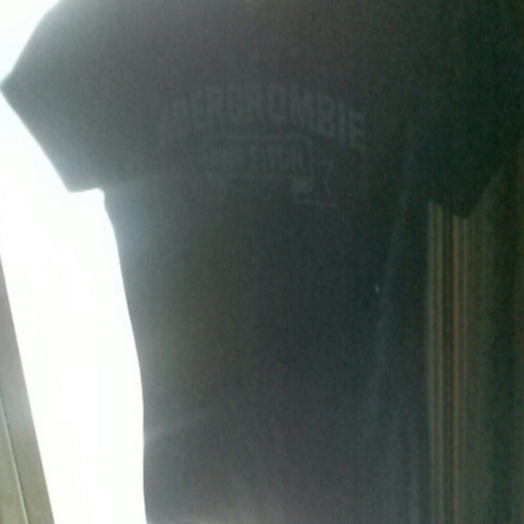 Navy blue tee