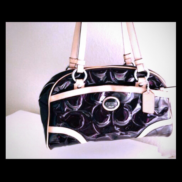 Authentic!! COACH  satchel