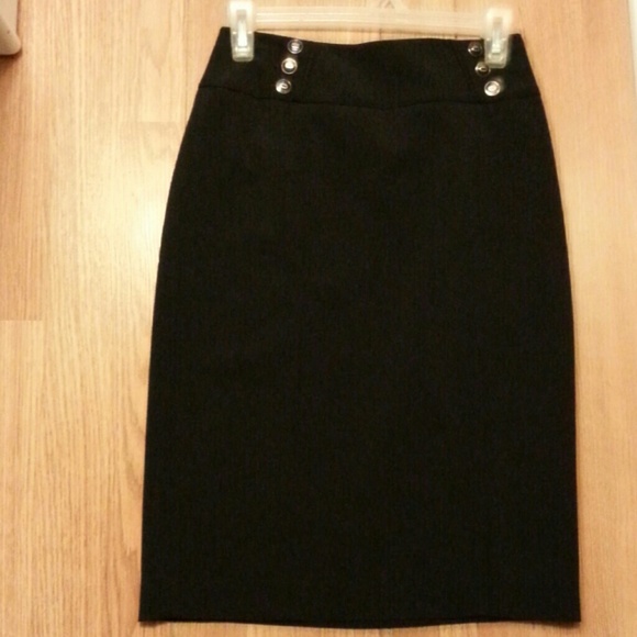 ♥White House/Black Market♥ NWOT