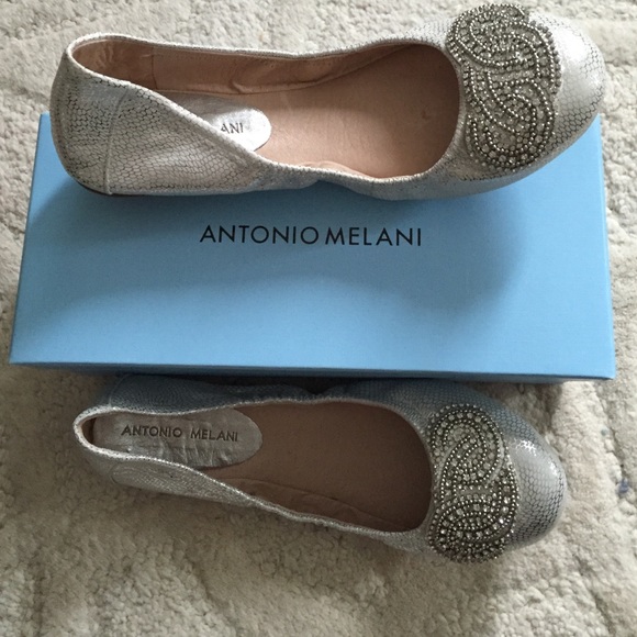 Antonio Melani flats size 9, only worn once
