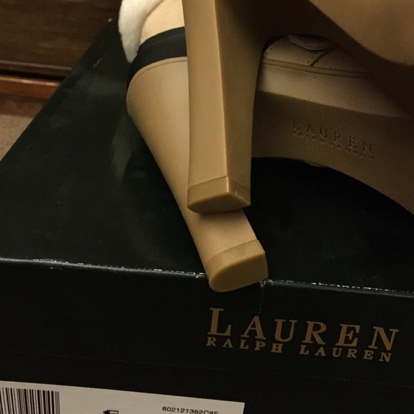 *sold*BNWT Ralph Lauren boots🔥sold🔥 - Picture 3 of 3