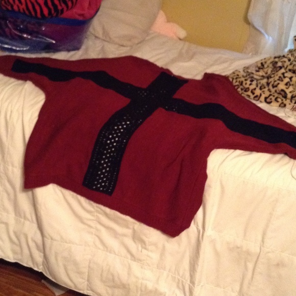 maroon and black sweater