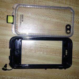 iPhone 5 lifeproof case