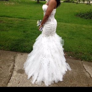 White & sliver sleeveless full-length Jovani Gown