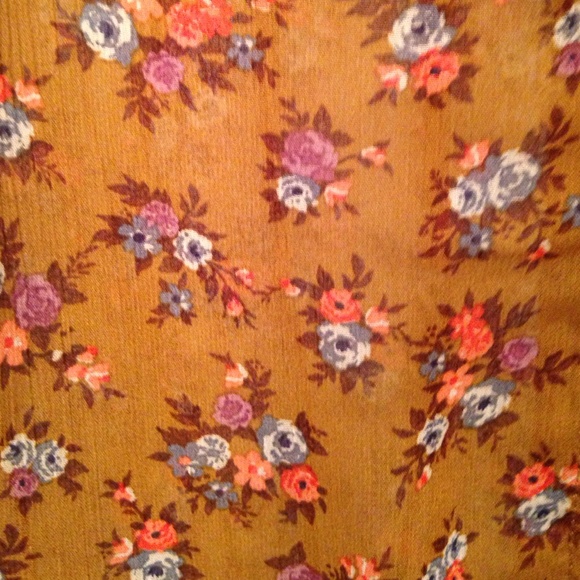 Mossimo top - Picture 2 of 2