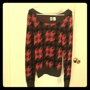 Retro style sweater