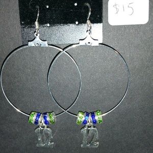 12th Fan Earrings