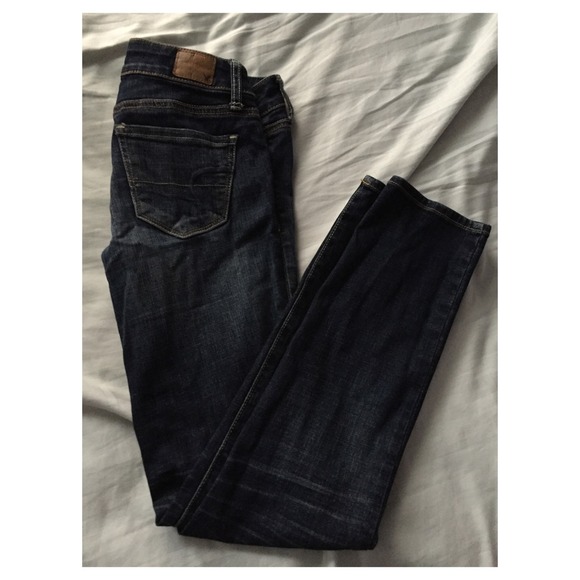 Blue American Eagle Skinny Jeans (short)