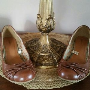 Brown Wedge Flats