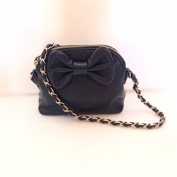 Forever 21 Handbags - Small Black Crossbody Purse