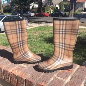 Burberry Rainboots