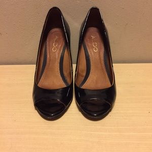 Black patent aldo wedges
