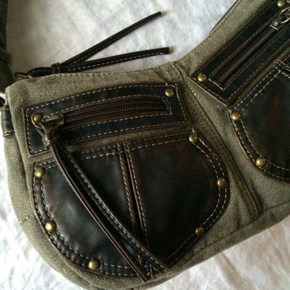 Handbag - Picture 2 of 3