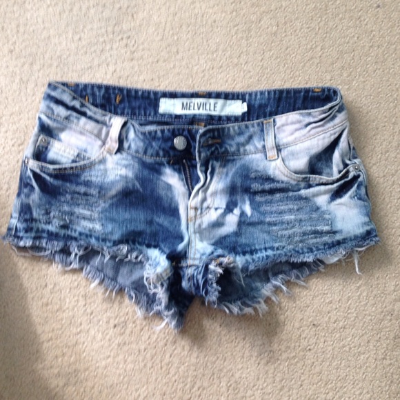 Brandy Melville shorts