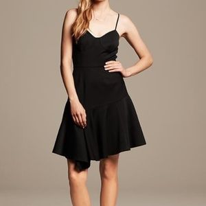 BANANA REPUBLIC - Monogram Asymmetrical Dress