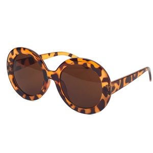 Vintage Inspired Oversized Sunglasses