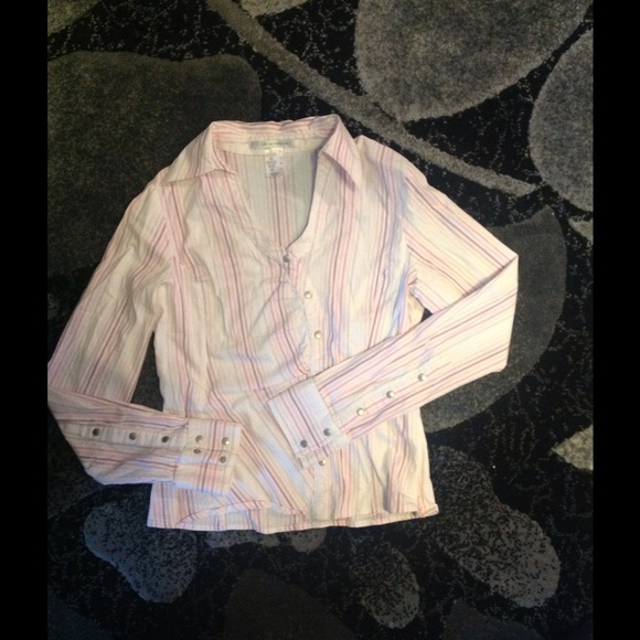 Pink Blouse With Stripes - Picture 2 of 4