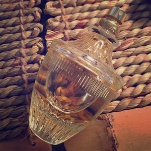 Juicy couture "couture" perfume. Elegant classy