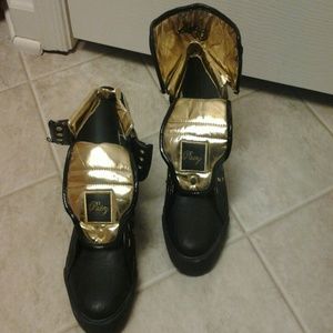 SOLD - PASTRY black n gold nail sneakers