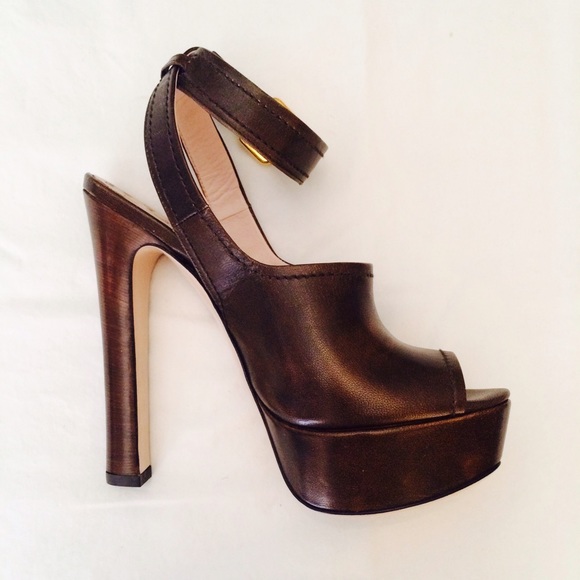 💕2X HOST PICK! •• Miu Miu Brown Wooden Heels
