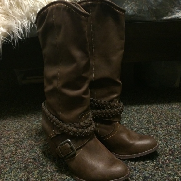 Steve Madden Boots