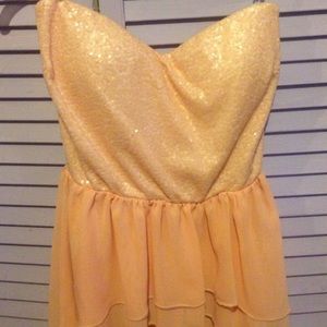 Coral top  for parties