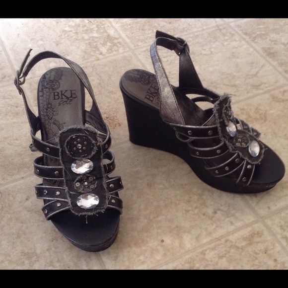 BKE wedges