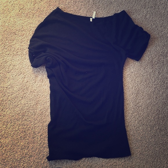 Over the shoulder shirt
