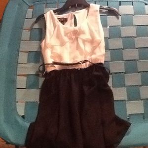 A dress that Is cute and comfy!