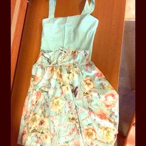 High wasted floral skirt and top