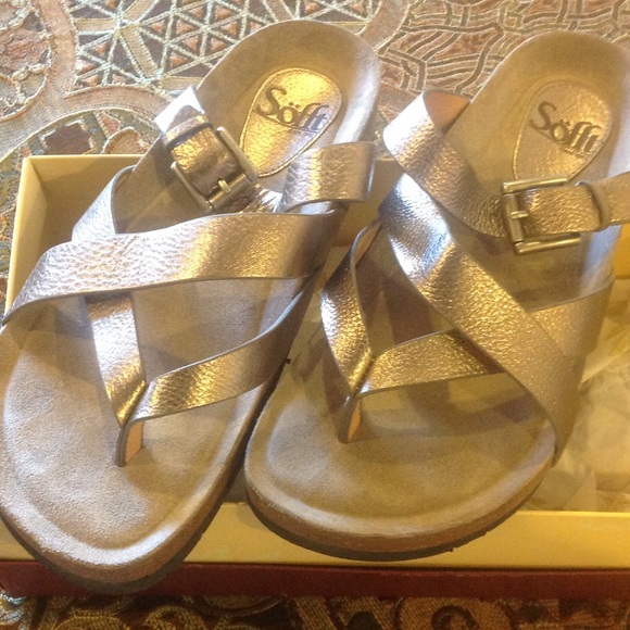 Leather "Sofft" sandals