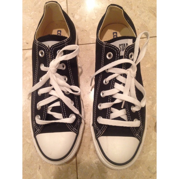Converse Shoes - Black Converse