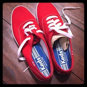 Brand new red keds