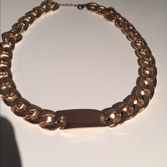 Jewelry - Gold chain