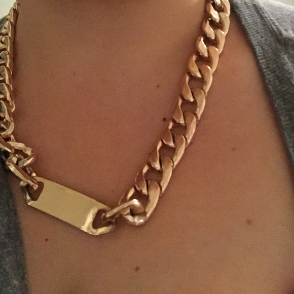 Gold chain - Picture 3 of 3