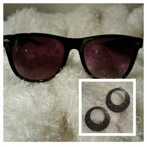 SOLD!!! So Chic! Bundle Sunglasses & Loop Earrings