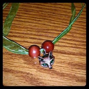 Emerald beaded fox necklace