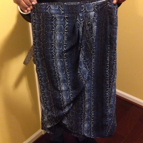 Crossover Skirt