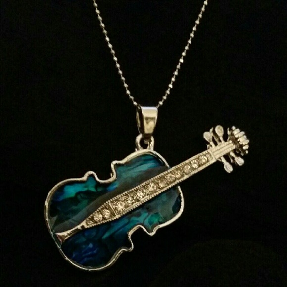 NEW BLUE GUITAR NECKLACE SILVER CHAIN
