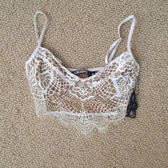 ❌SOLD ON MERCARI❌ - Picture 2 of 4