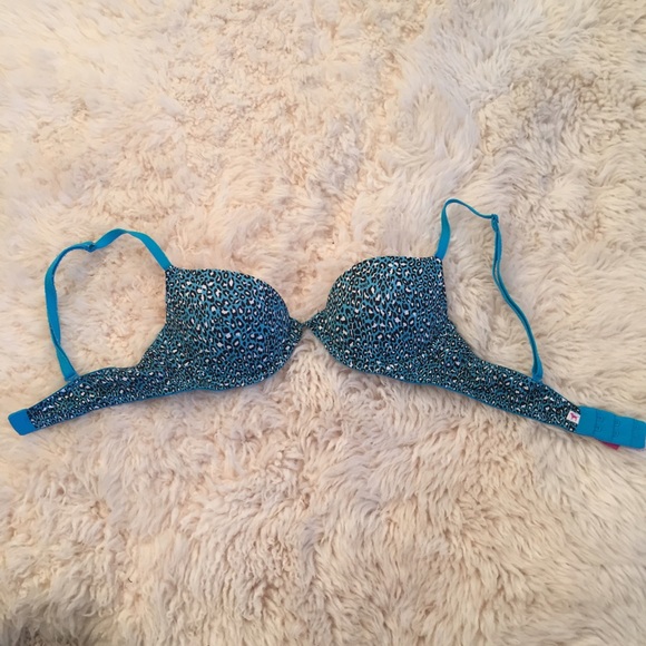 Victoria's Secret PINK 32a Bra