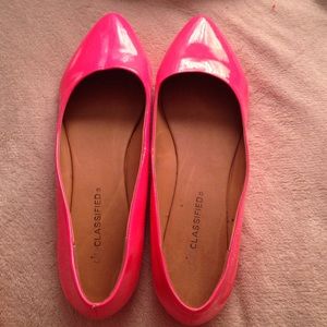 NWOT pink flats