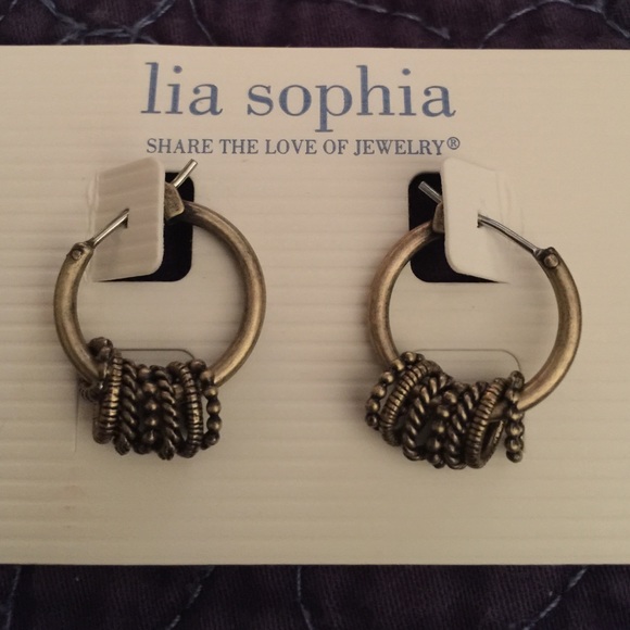 Lia Sophia Earrings