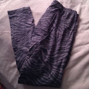 gray zebra leggings