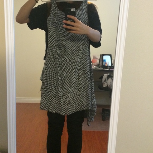 Black grey pattern no sleeve dress